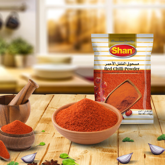 Shan Red Chilli Powder 7.05 oz (200g) - No Preservative and Artificial Food Colour - Authentic and Pure Spices - Halal and Suitable for Vegetarians - Airtight Aluminum Pouch